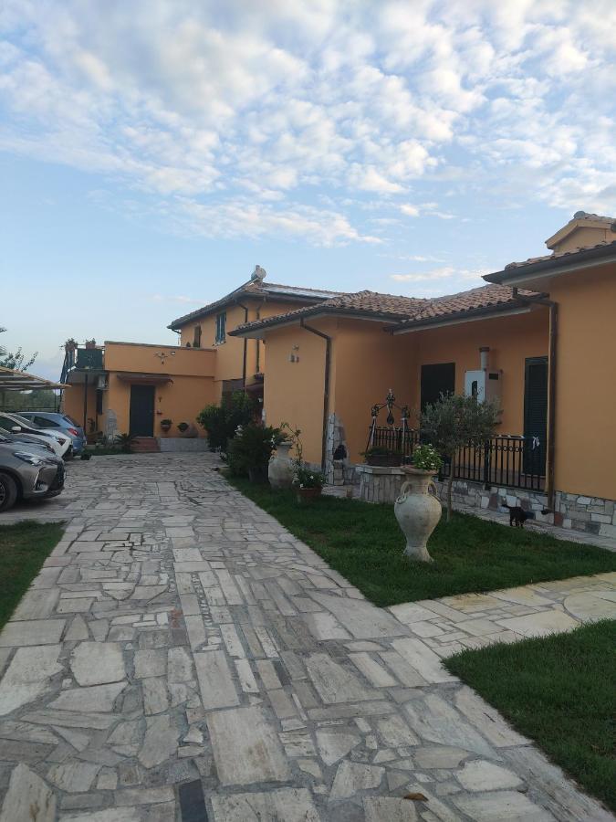 Mevianus Apartment Borgo San Michele  Ngoại thất bức ảnh